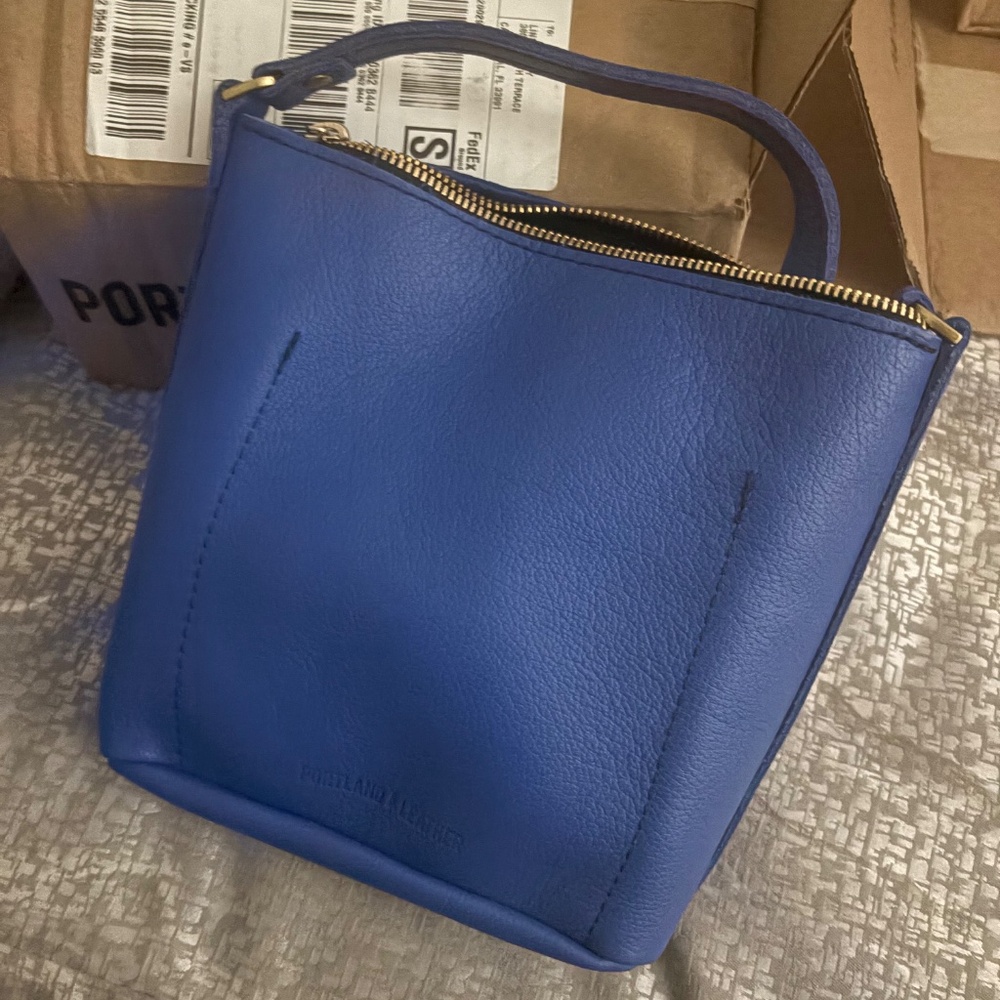 Portland Leather Goods Cypress Side Bag Astro Blue - Picture 4 of 5